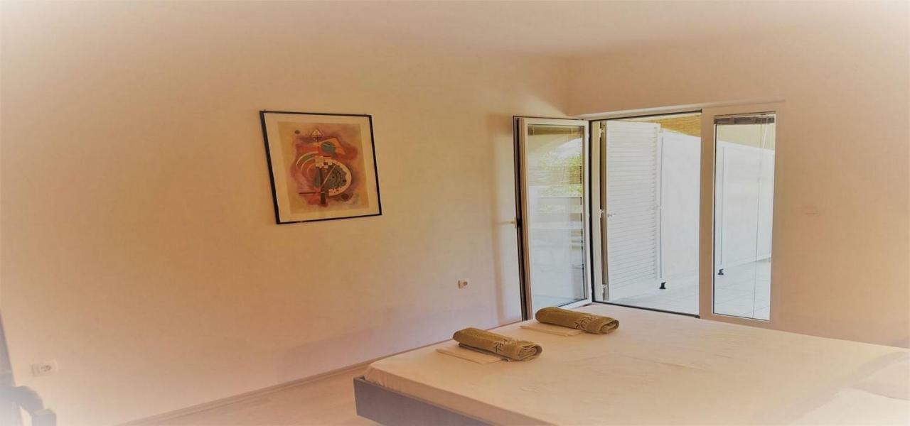 Apartments Vrtlici Stara Novalja Εξωτερικό φωτογραφία