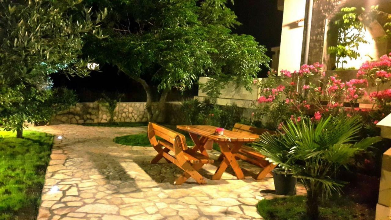 Apartments Vrtlici Stara Novalja Εξωτερικό φωτογραφία