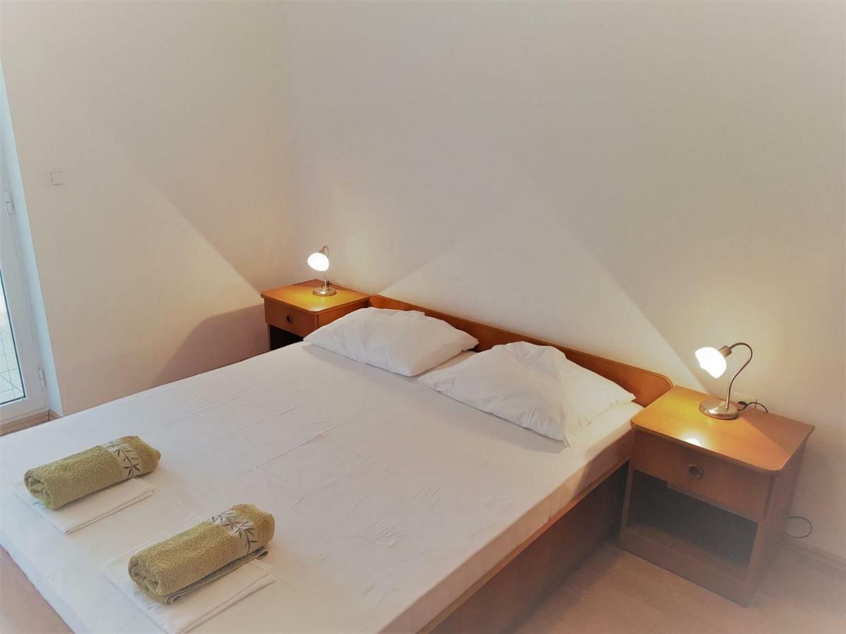 Apartments Vrtlici Stara Novalja Εξωτερικό φωτογραφία