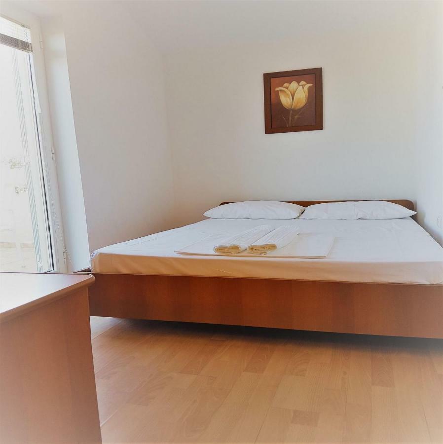 Apartments Vrtlici Stara Novalja Εξωτερικό φωτογραφία