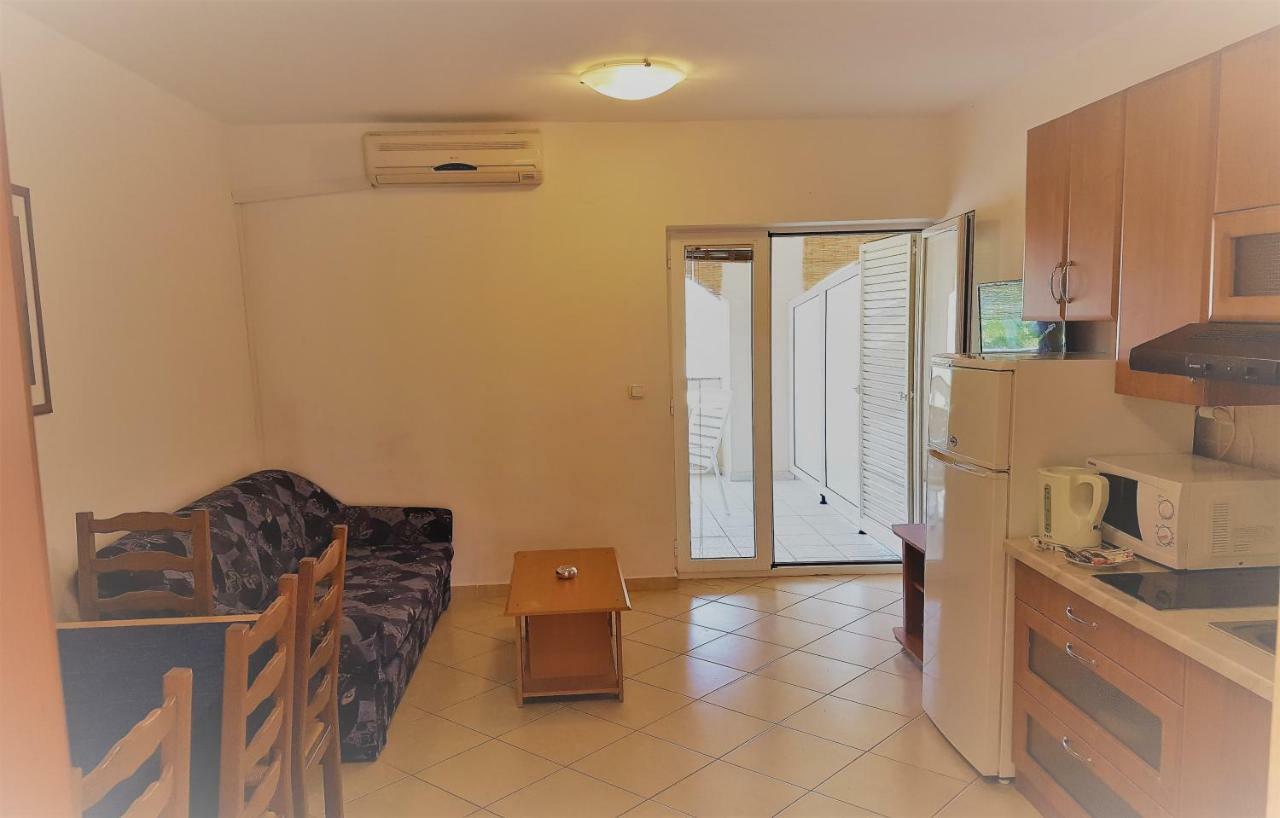 Apartments Vrtlici Stara Novalja Εξωτερικό φωτογραφία